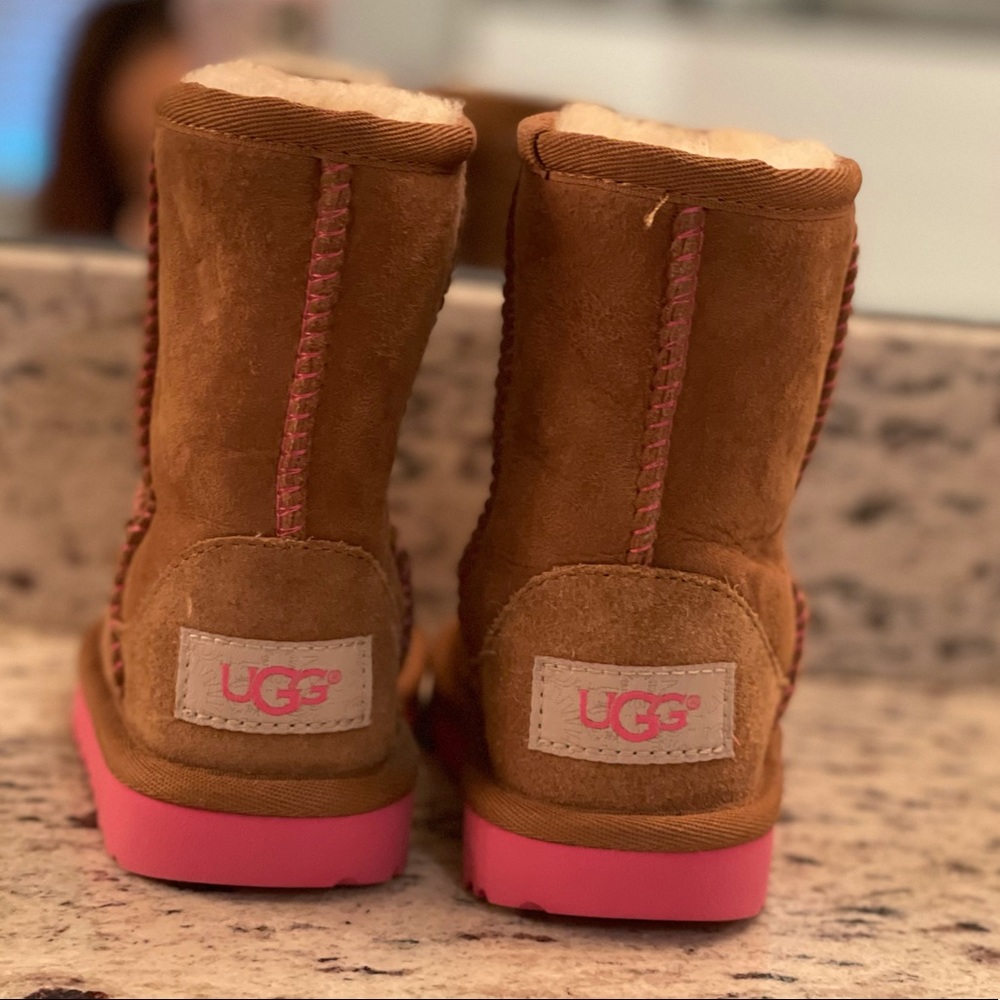 Ugg Toddler Boots in Brown and pink